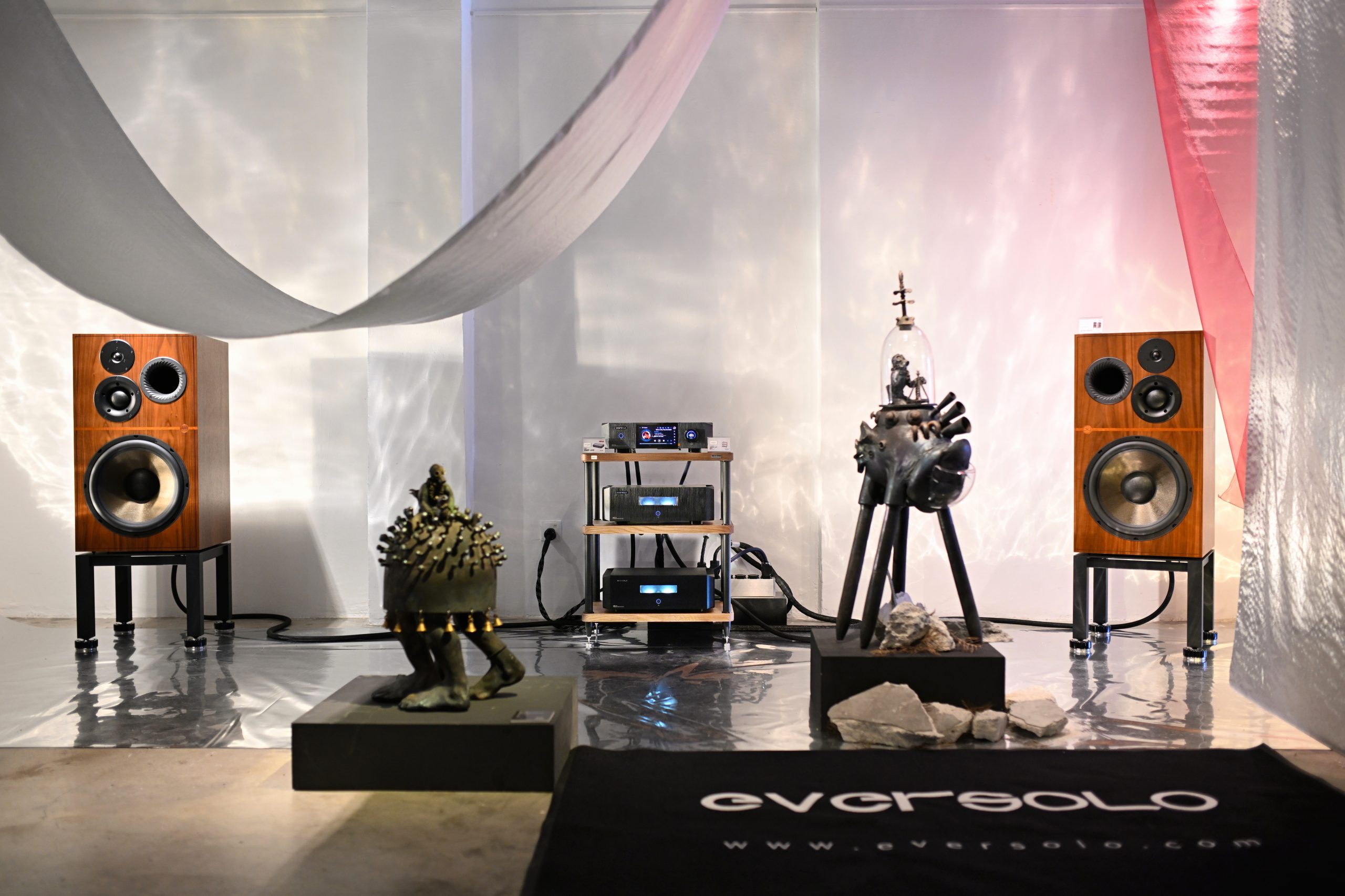 Crowds, Conversations, and Great Sound — Eversolo Q1 2026 Recap